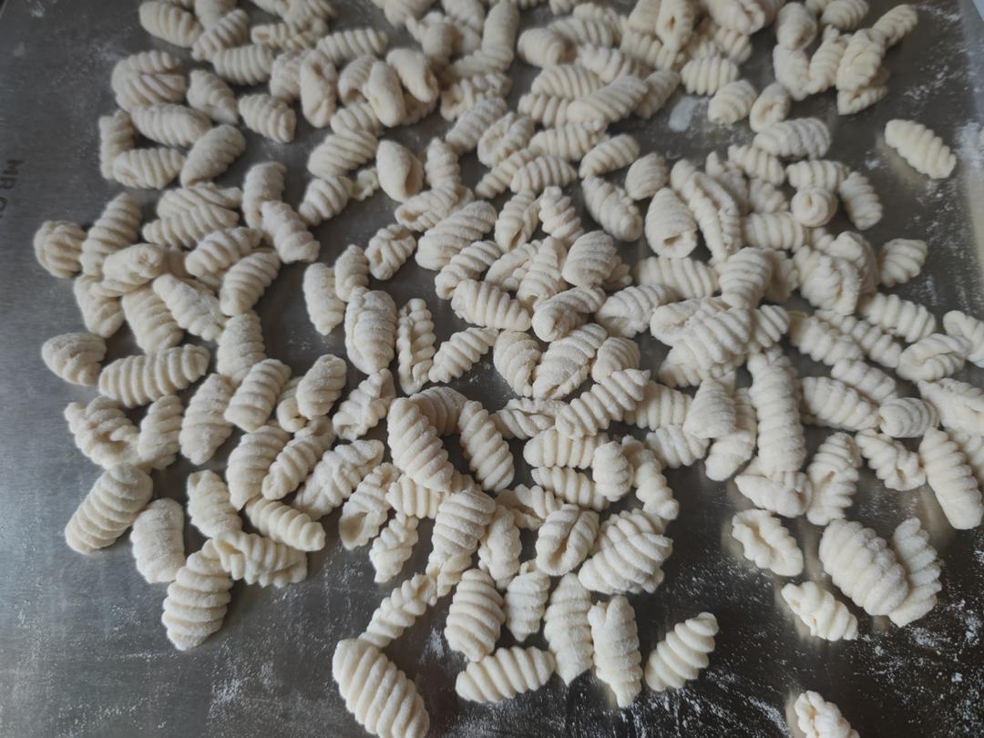 麻食（面食，也叫猫耳朵）西红柿鸡蛋口味的