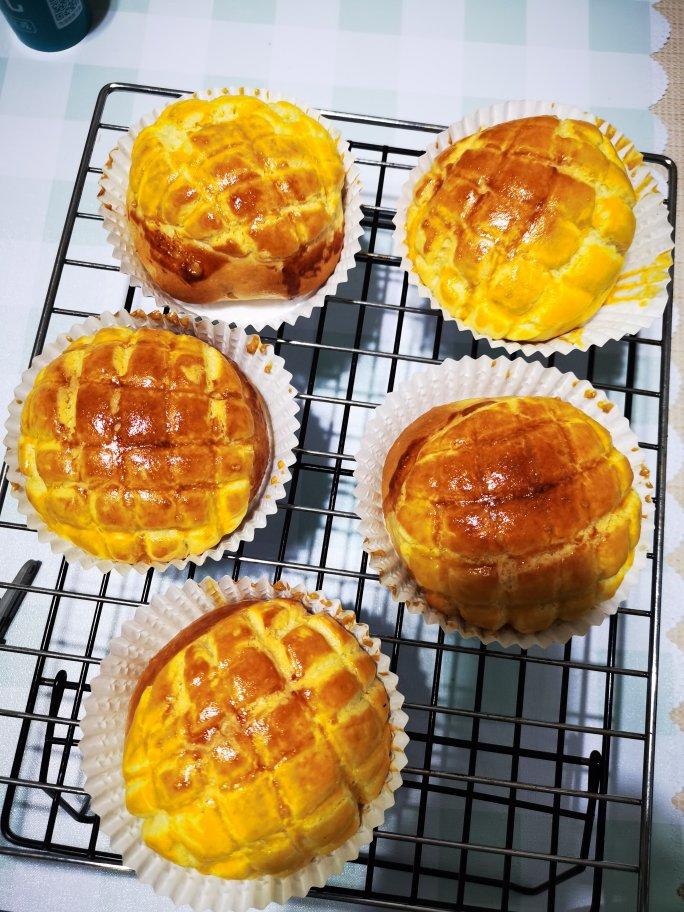 香酥柔软的港式菠萝包