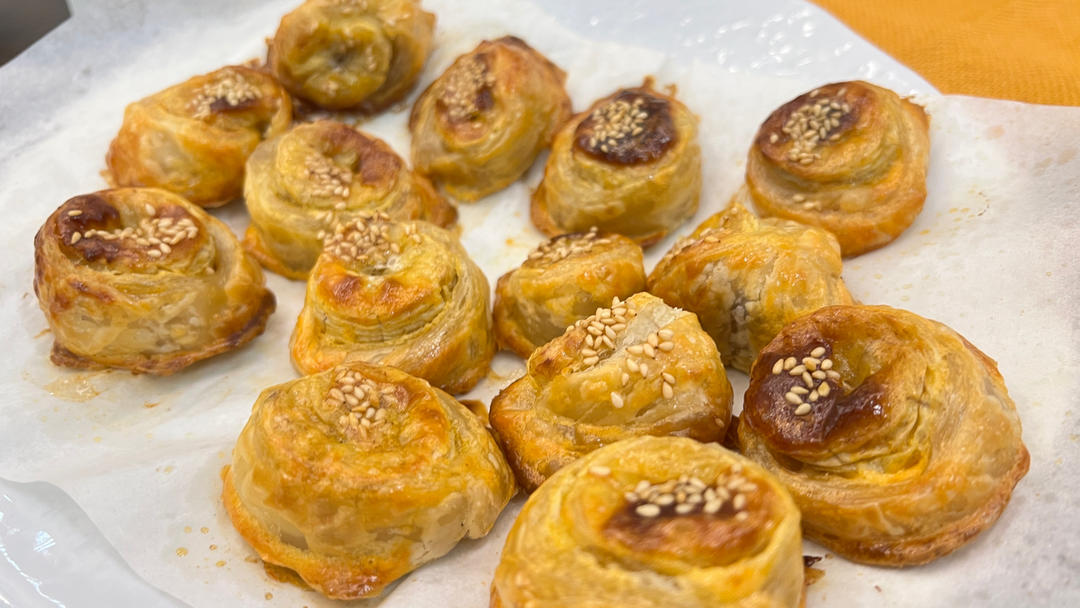 手抓饼又一神仙吃法，空气炸锅版脆皮香蕉酥