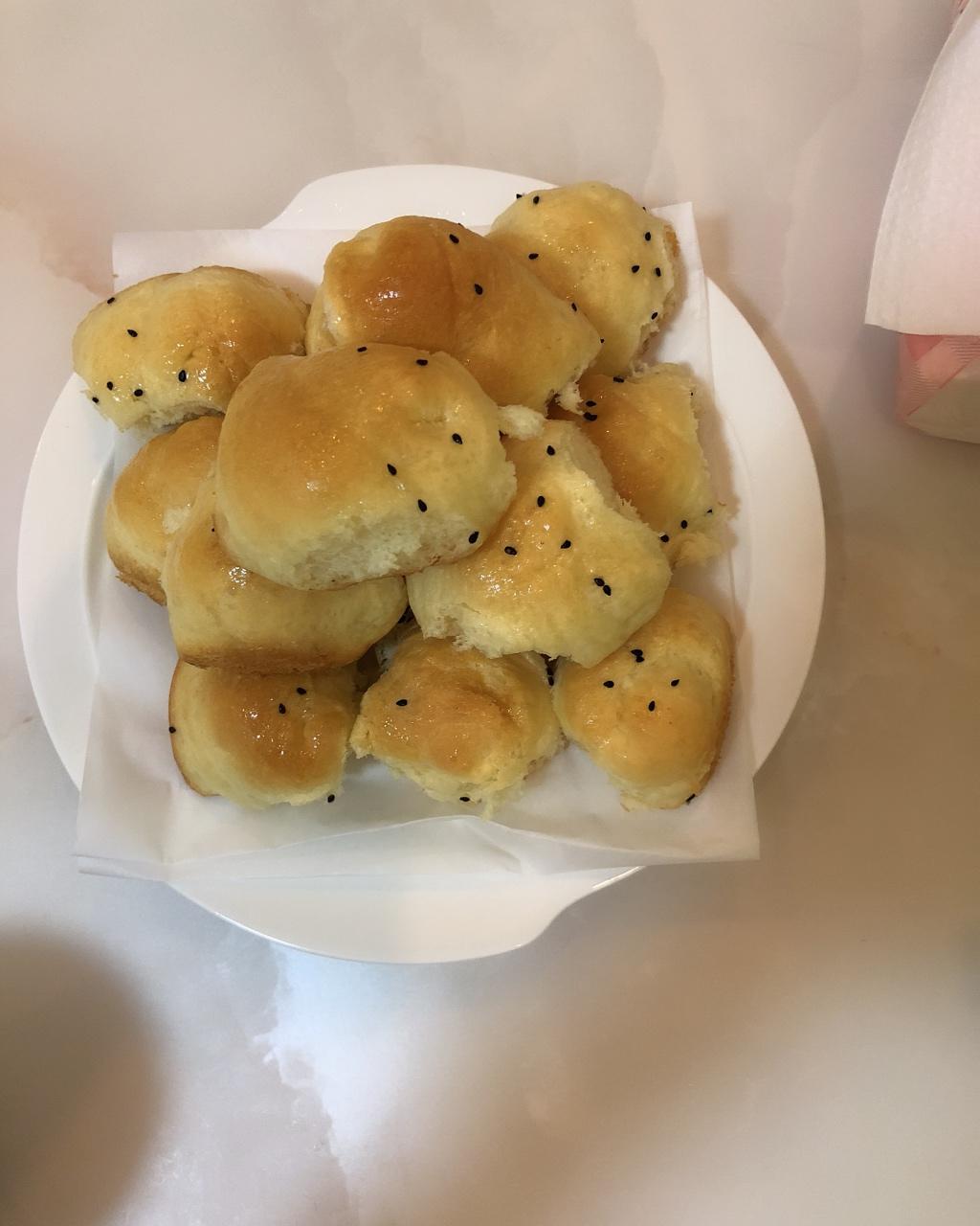脆底蜂蜜小面包