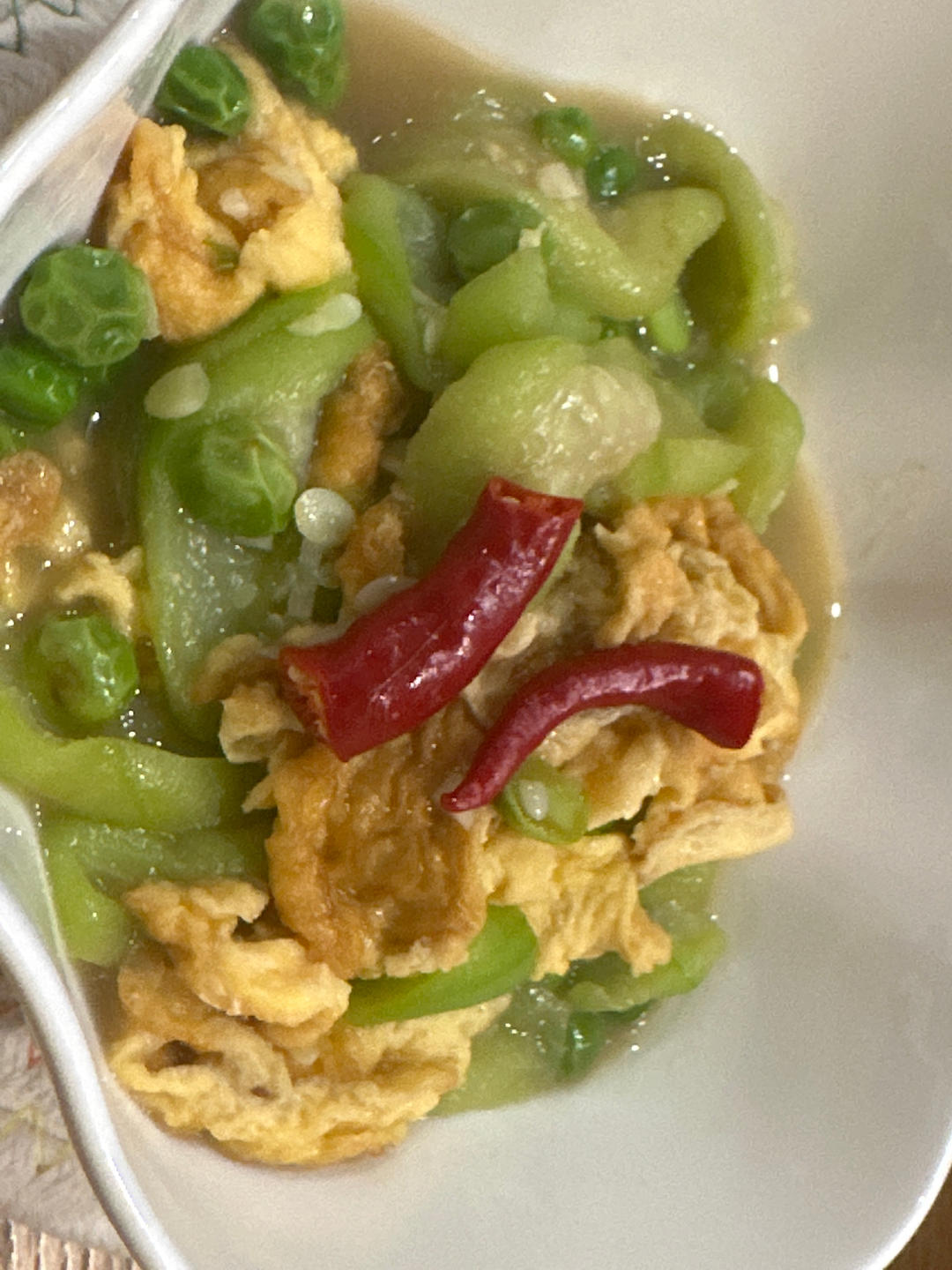 丝瓜炒鸡蛋
