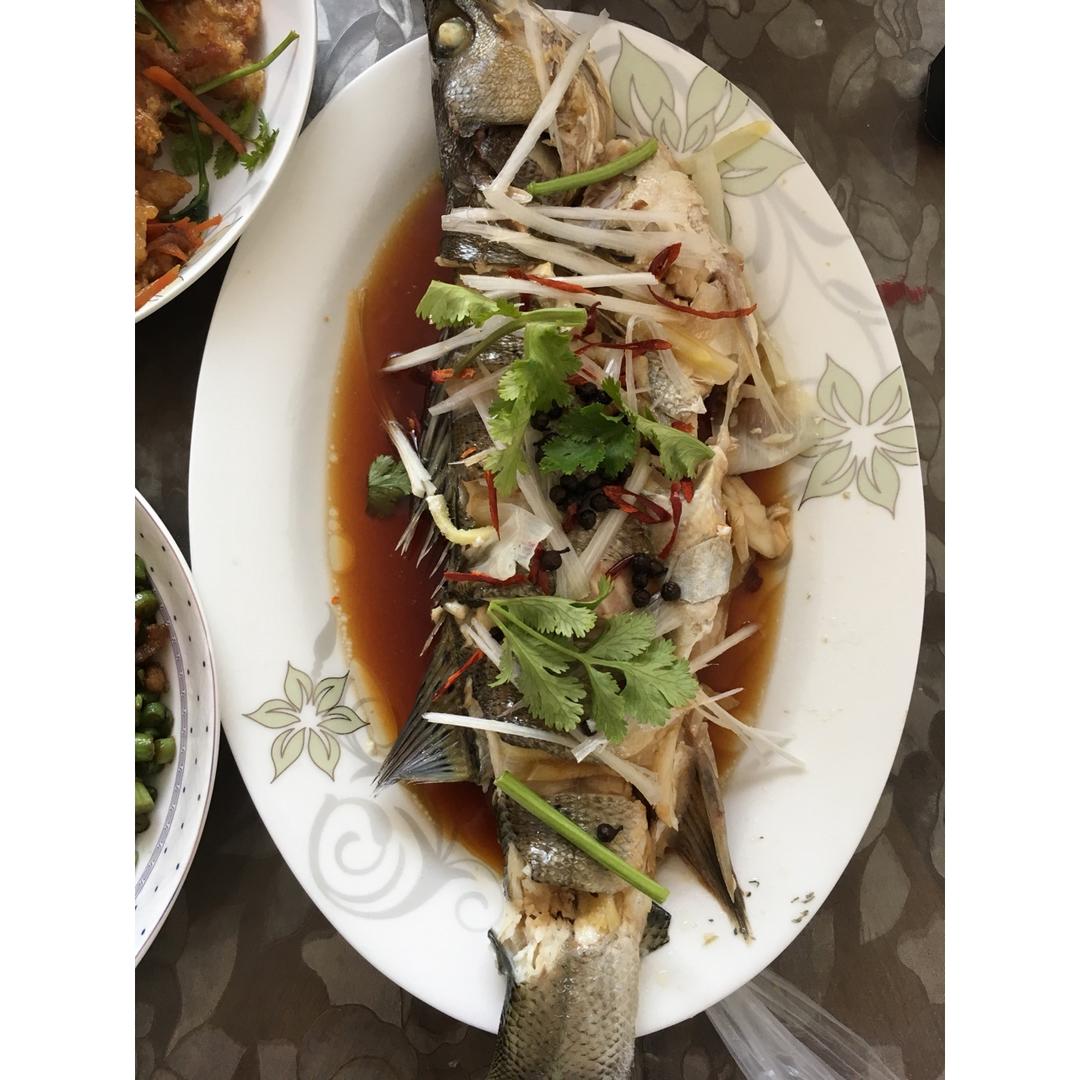 清蒸鲈鱼