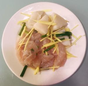 宝宝辅食：蒸银鳕鱼的做法 步骤1