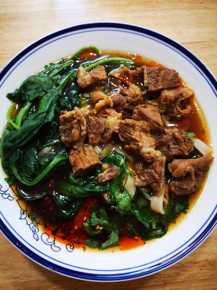 红烧牛肉面