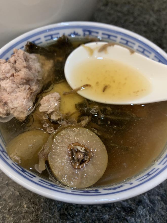 橄榄金线莲鲍鱼炖瘦肉汤的做法