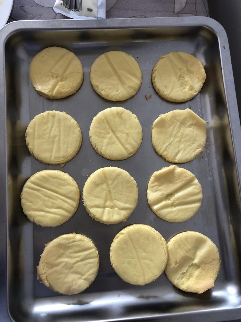 美味海苔肉松小贝