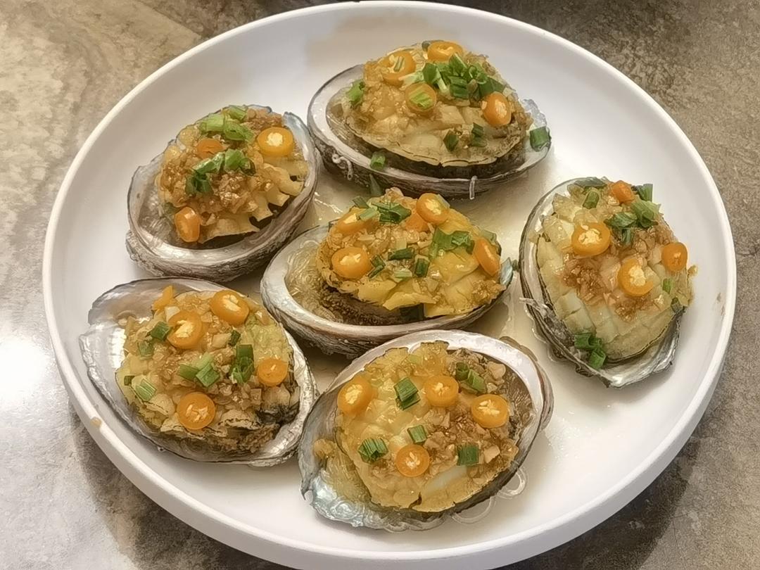 粉丝蒸鲍鱼