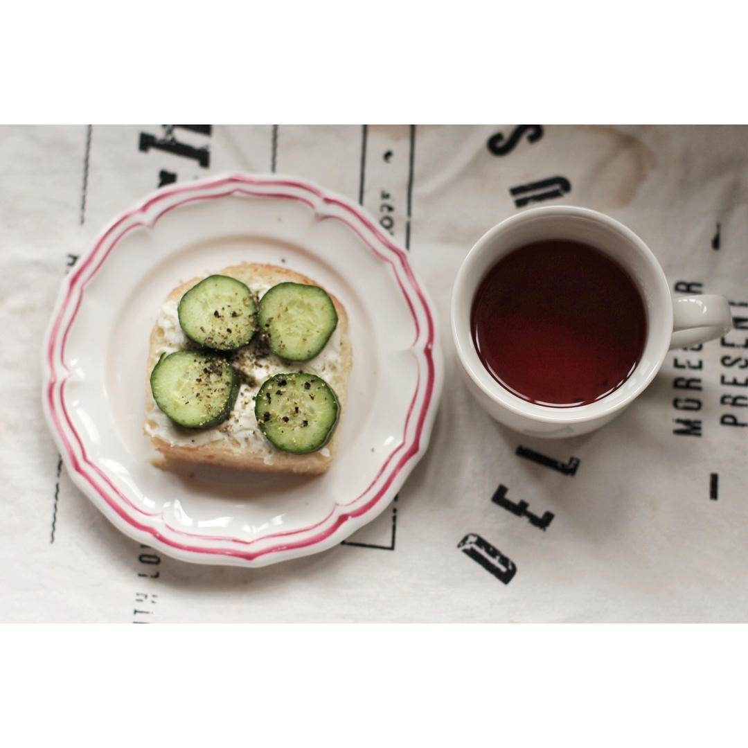 Ｄａｉｌｙ Ｂｒｅａｋｆａｓｔ