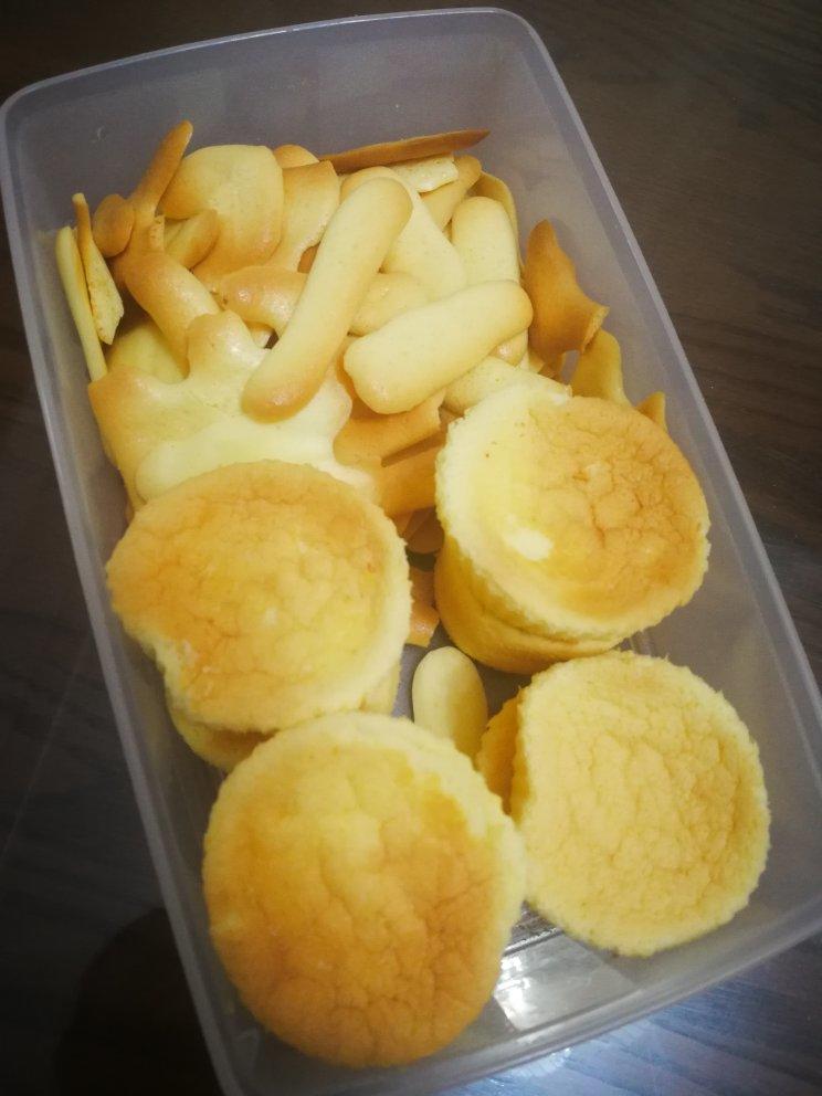 纸杯蛋糕 8寸戚风蛋糕的量