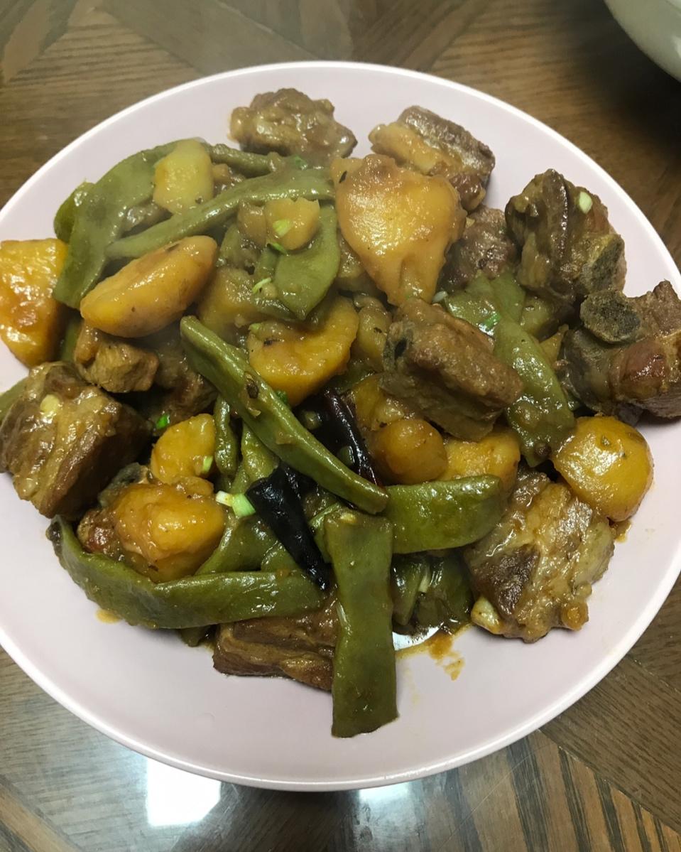 春夏秋冬皆宜：油豆角炖排骨