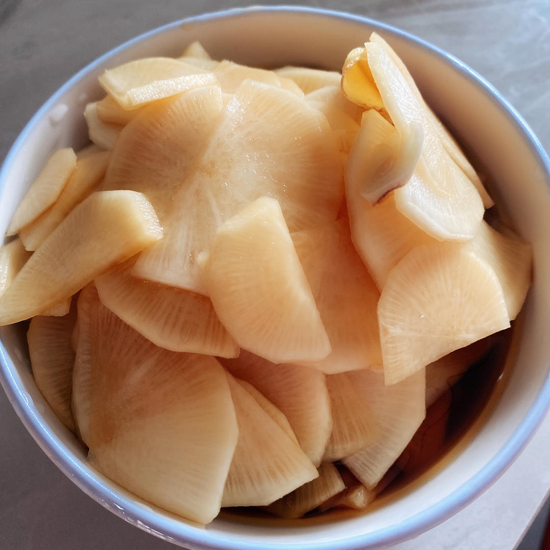 腌白萝卜