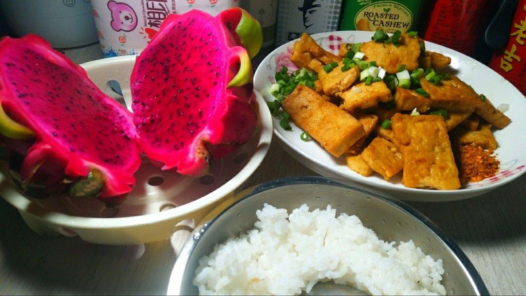 香煎豆腐(烧烤铁板味)