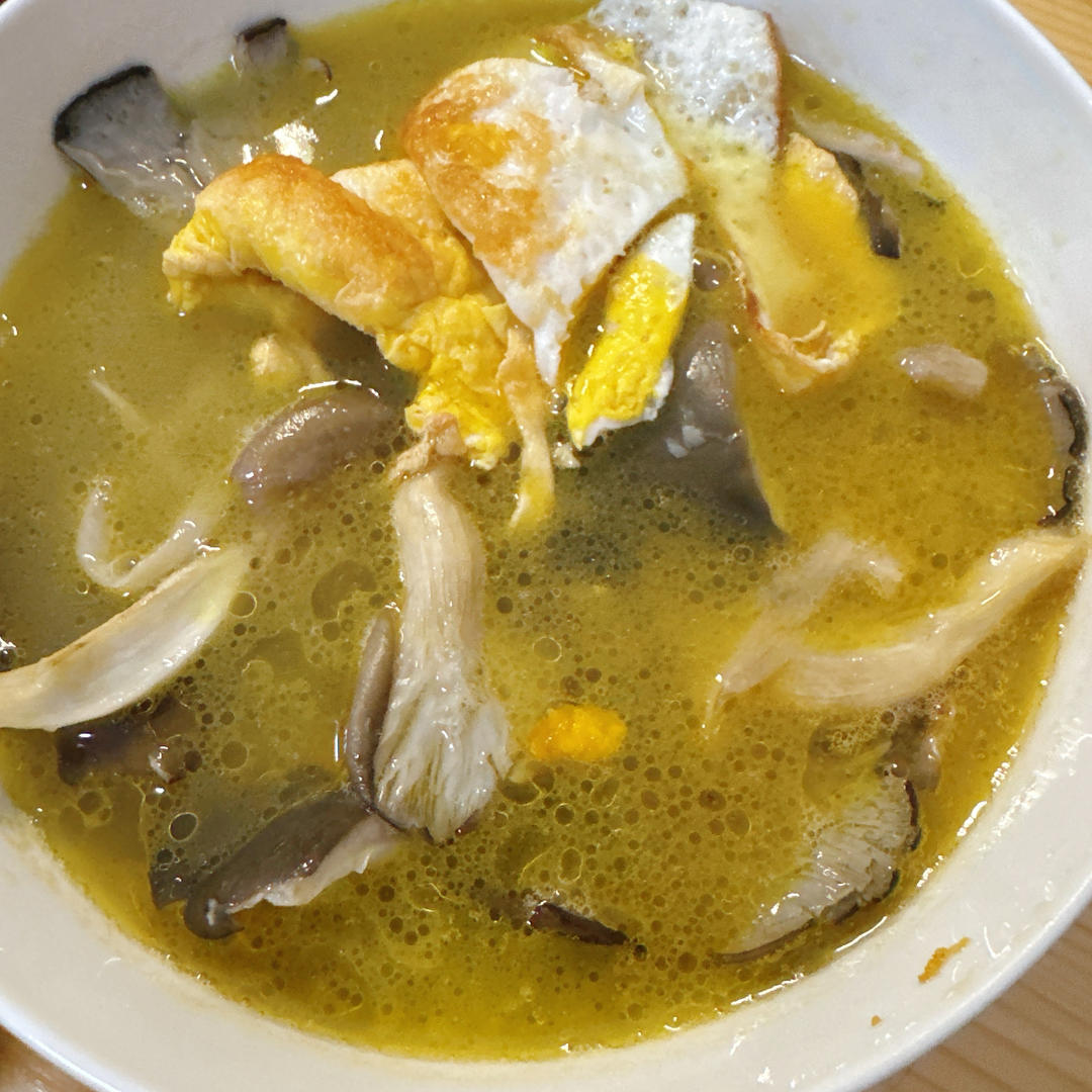 平菇鸡蛋汤