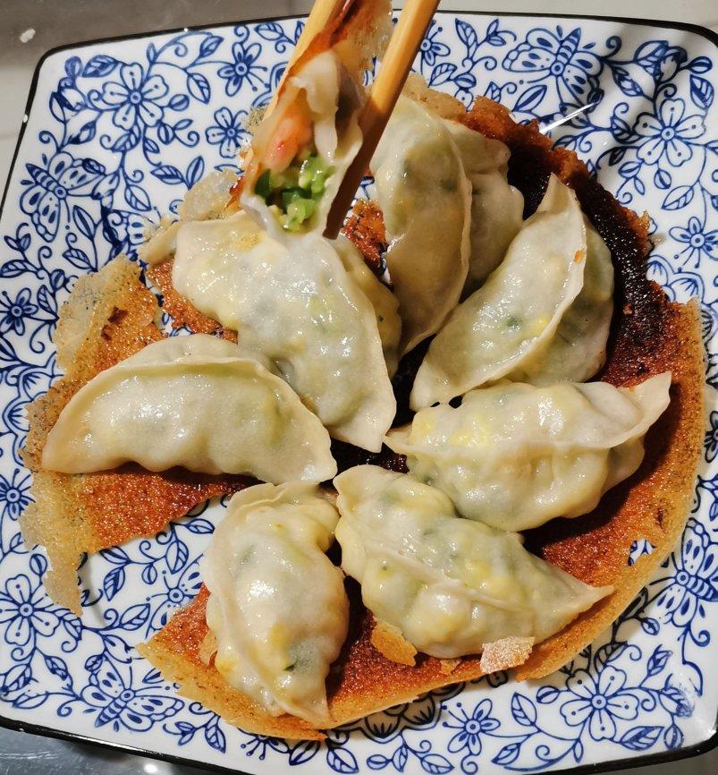 懒人快手抱蛋煎饺