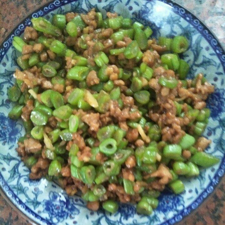 肉沫豆角下饭菜