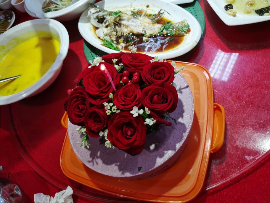 《Tinrry下午茶》教你做蓝莓益力多慕斯