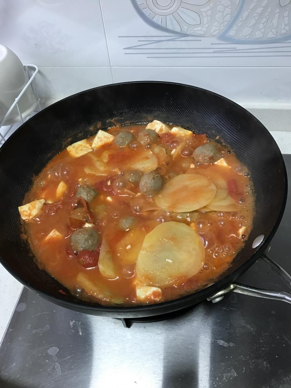 番茄豆腐味增锅