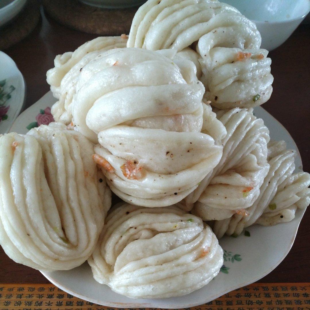葱油花卷，一根筷子卷出漂亮的造型