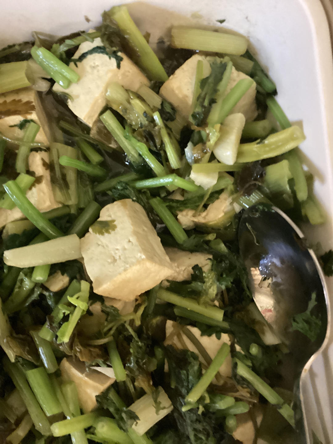 茼蒿豆腐汤