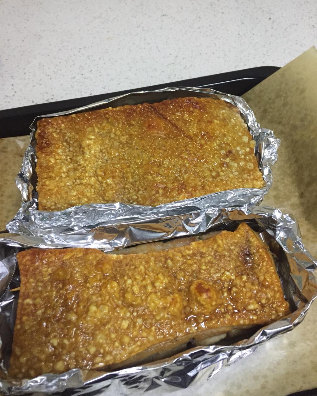 广式脆皮烧肉