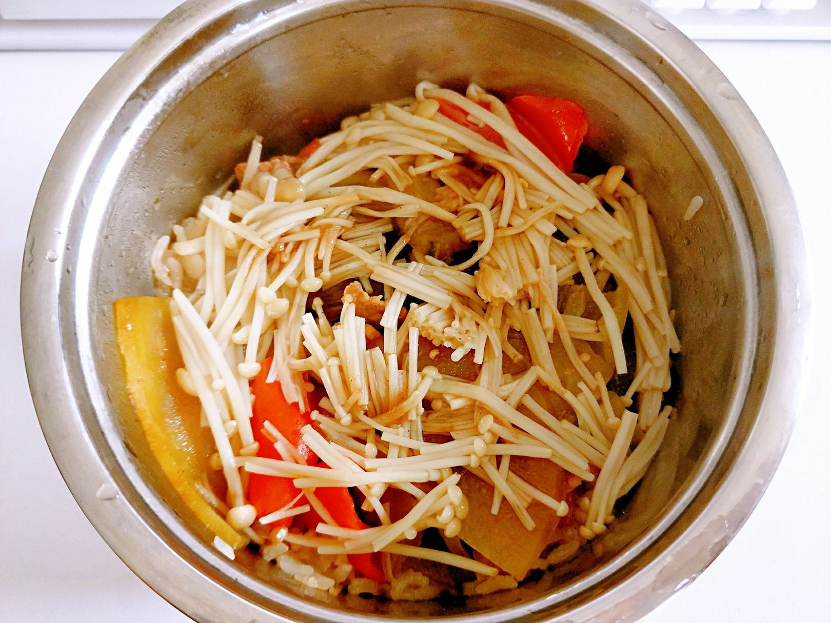 (持续更新)电热饭盒食谱–金针菇黄瓜土豆饭
