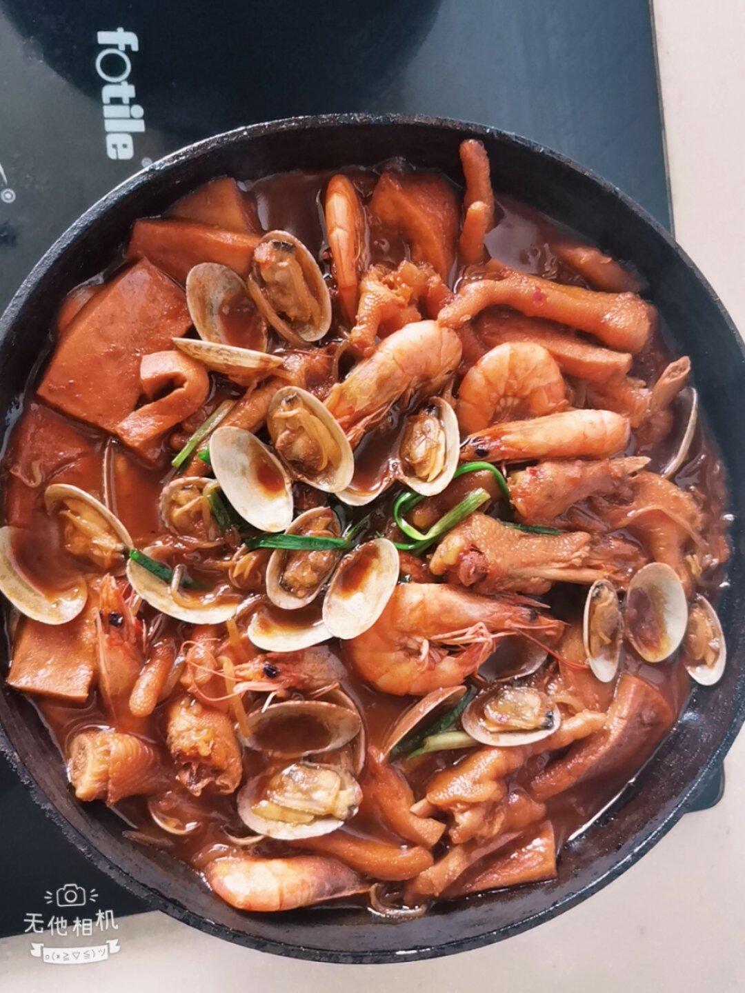 家常鸡爪虾煲