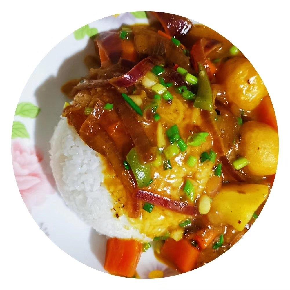 鱼蛋土豆咖喱拌饭
