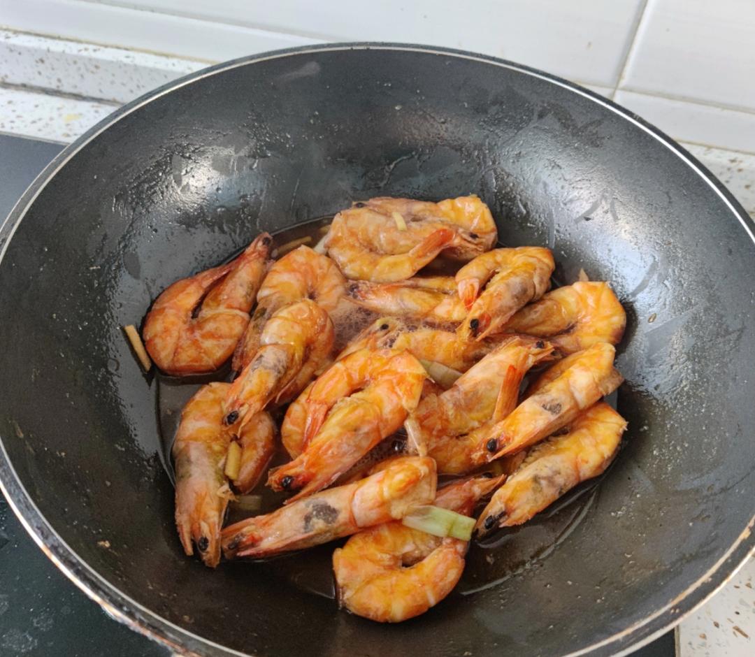 厨师长教你：“油焖大虾”的家常做法
