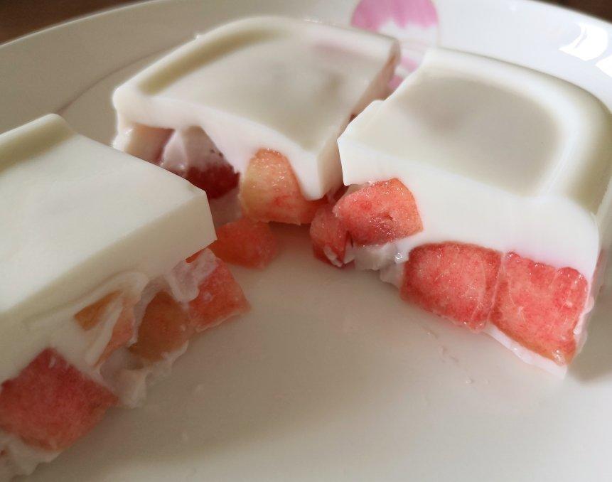 草莓芒果椰奶冻