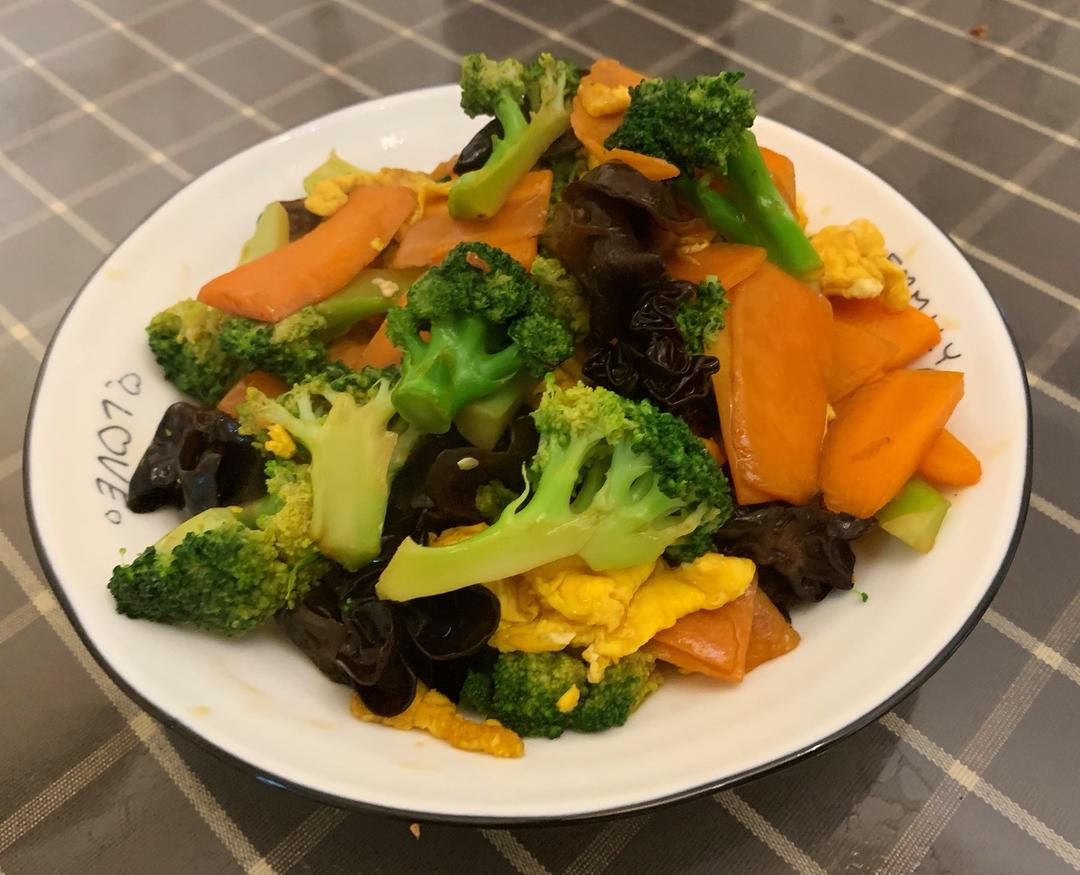 素炒西兰花的做法