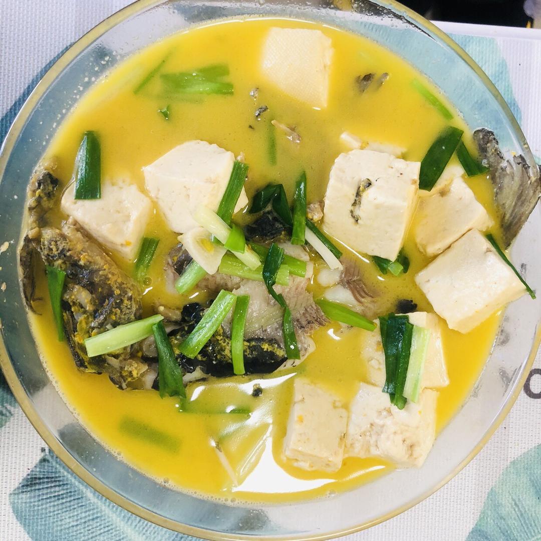 黄骨鱼炖豆腐
