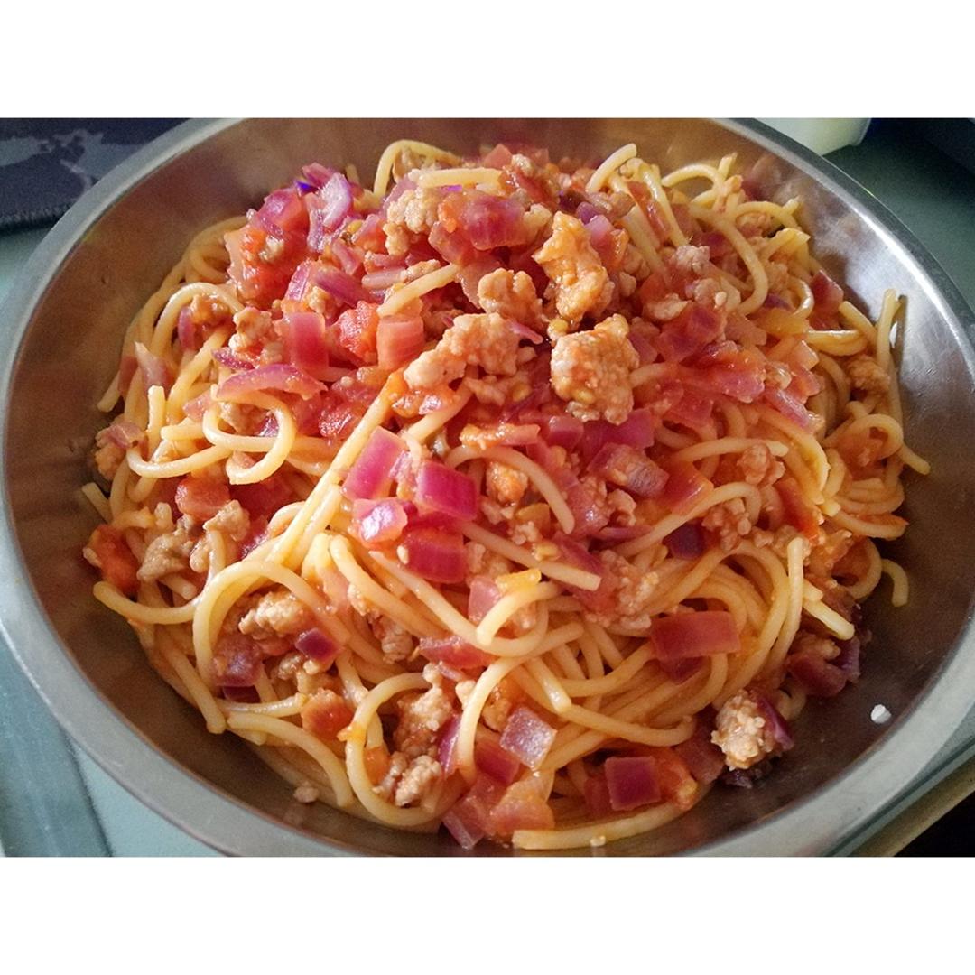 番茄肉酱意大利面