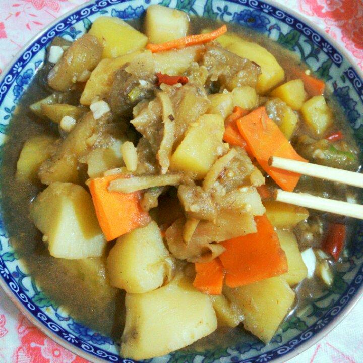 土豆炖茄子