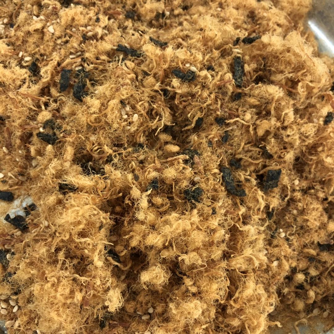 肉松戚风蛋糕卷