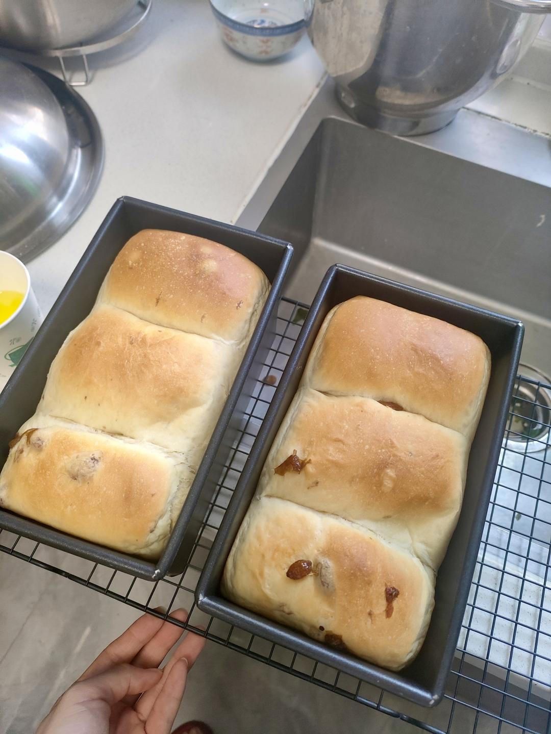 炼乳鲜奶提子吐司｜奶香加倍柔软加倍