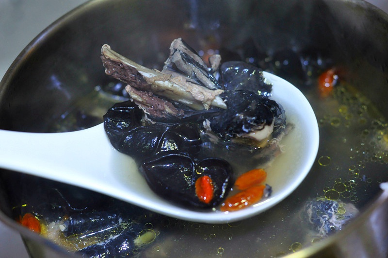 【野生灵芝煲汤图片】bignunununu_下厨房