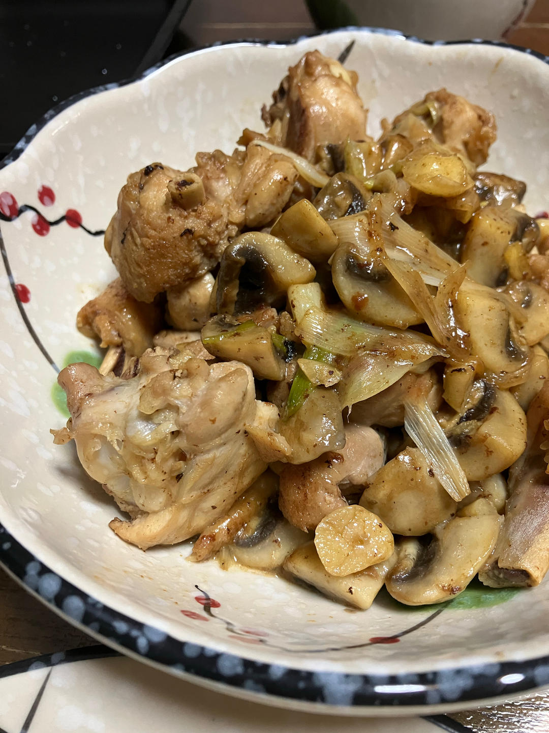 绝了～口蘑鸡腿真的好吃，简单快手