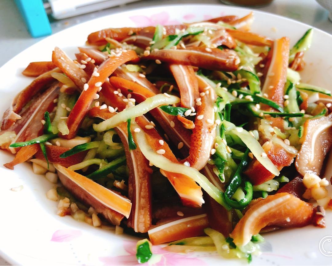 pockyy做的凉拌猪耳朵