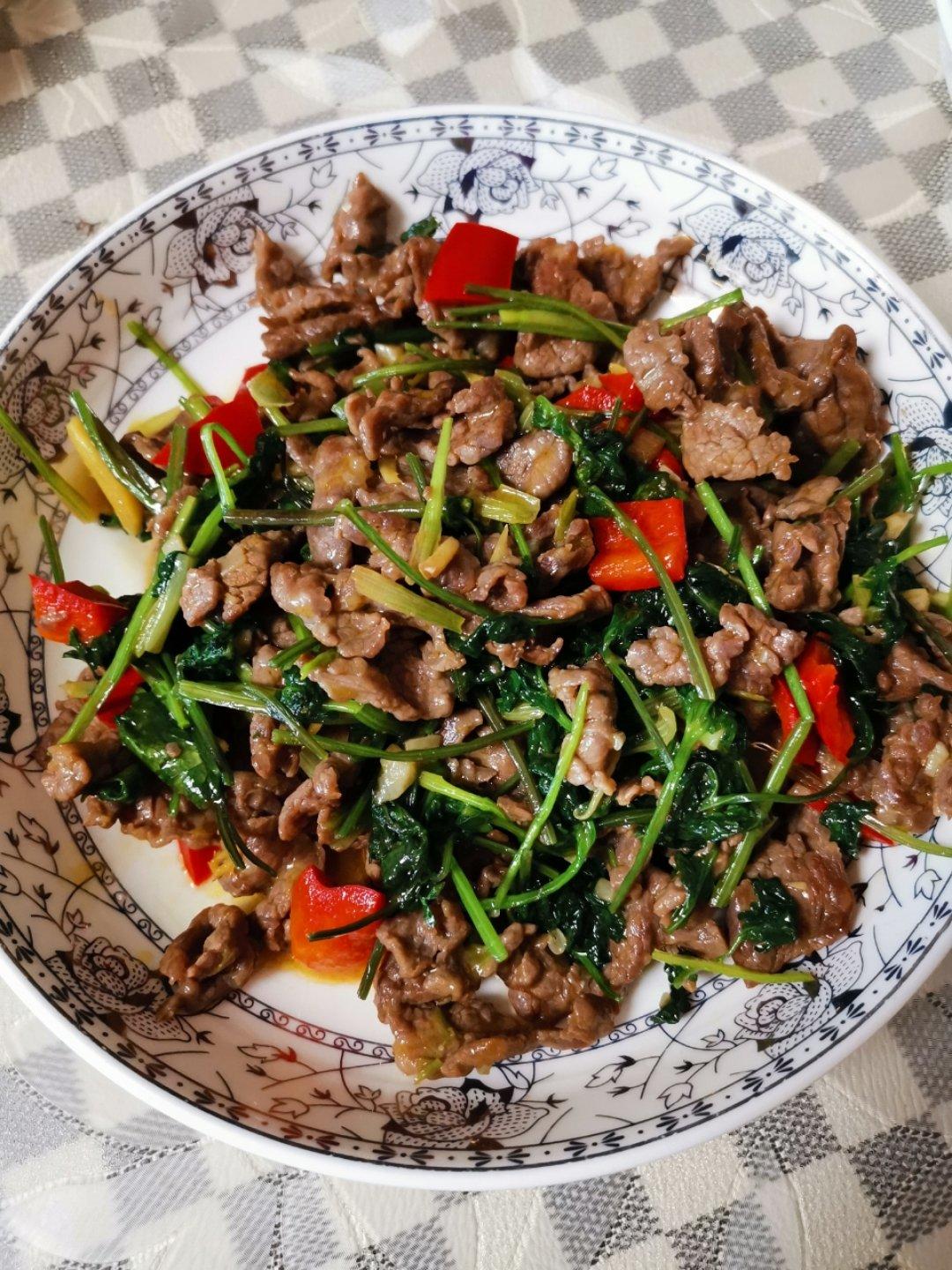 香菜牛肉
