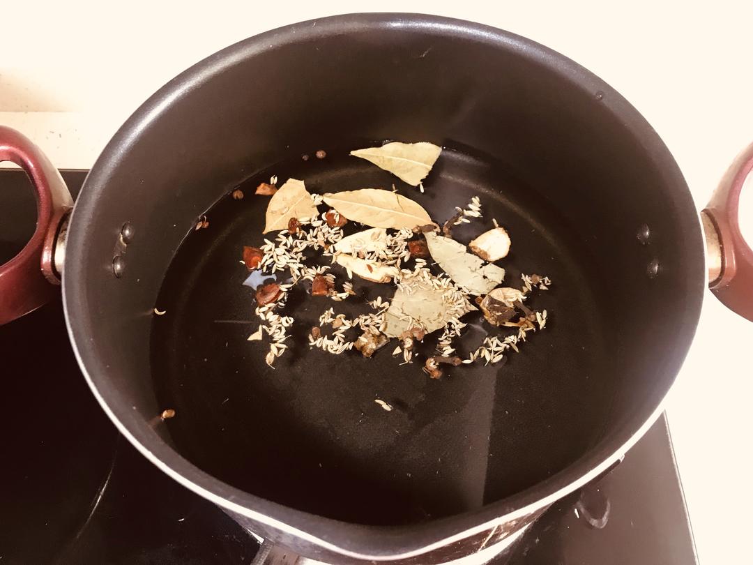 夏涼小食—泡鴨腳的做法 步驟2