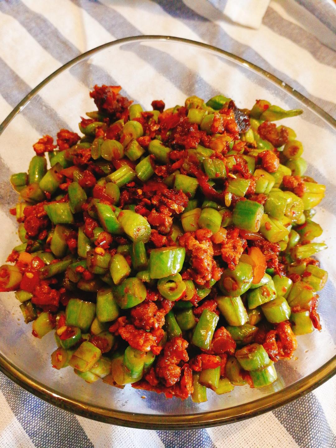肉沫豆角下饭菜