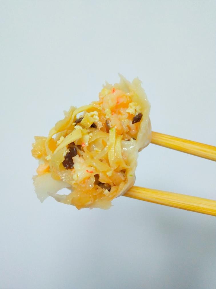 旱萝卜菌菇虾仁馅水饺的做法