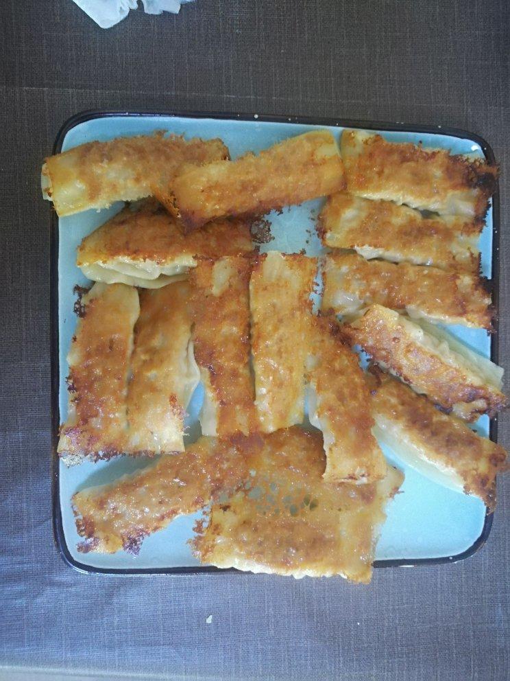 不会失败的冰花锅贴