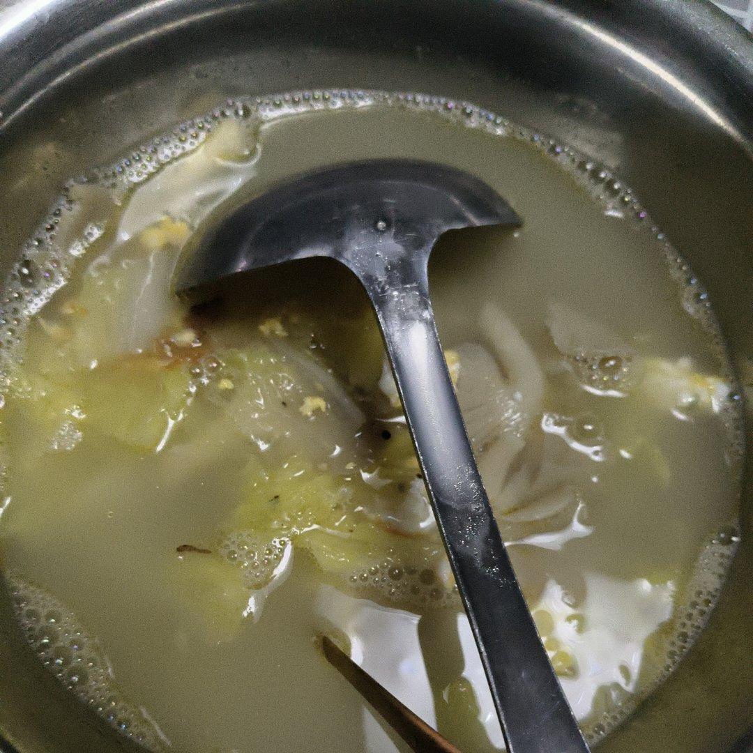 白菜三鲜汤