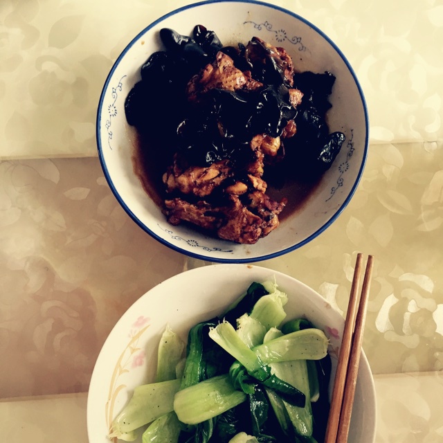 不能再简单的红烧鸡翅