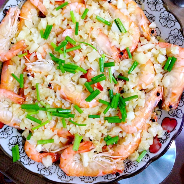 蒜蓉粉丝蒸大虾