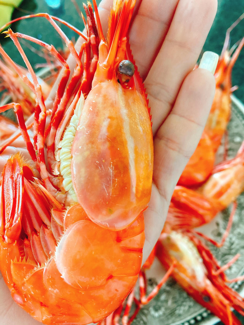 白灼斑点虾