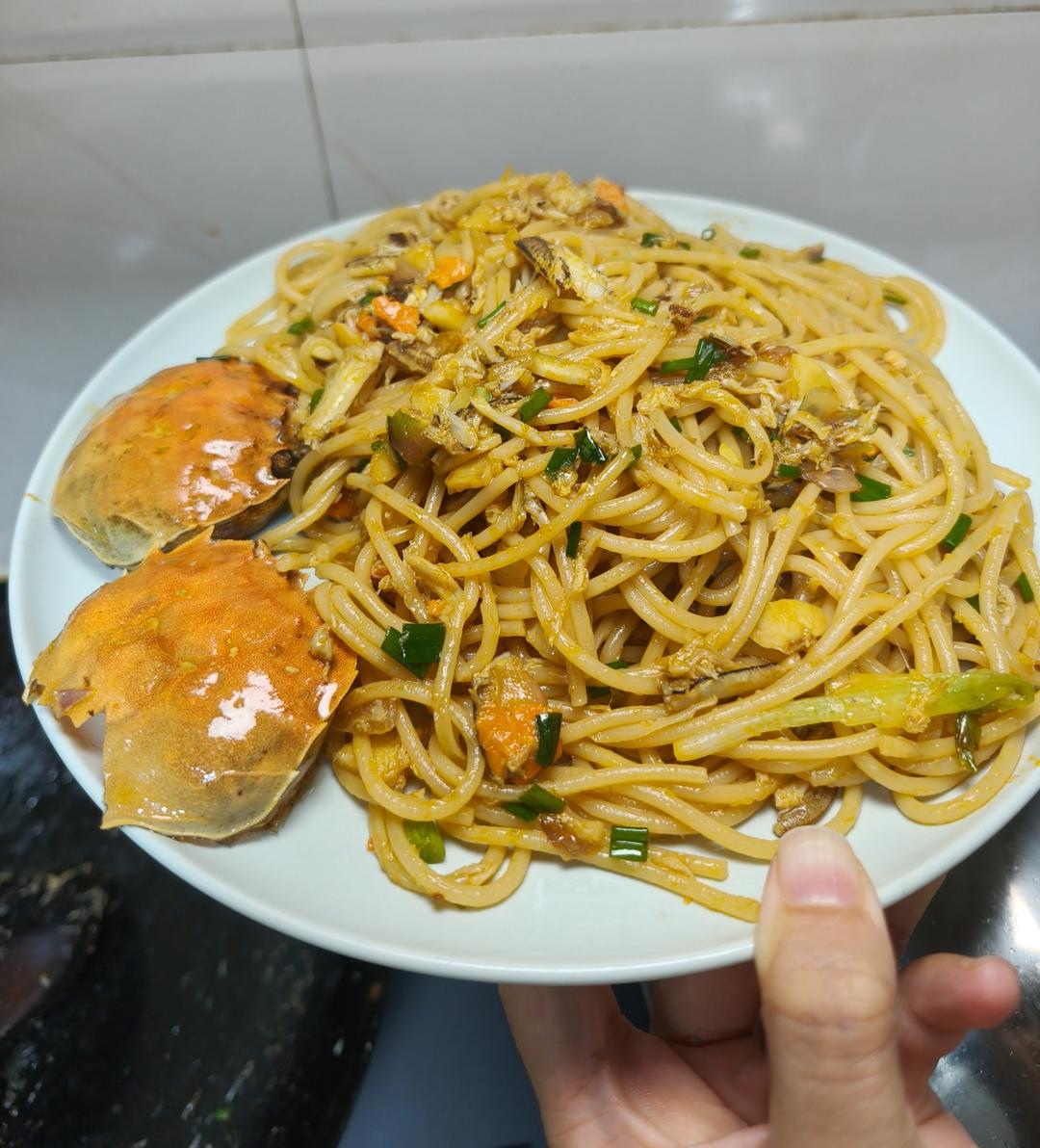家常蟹肉面的做法