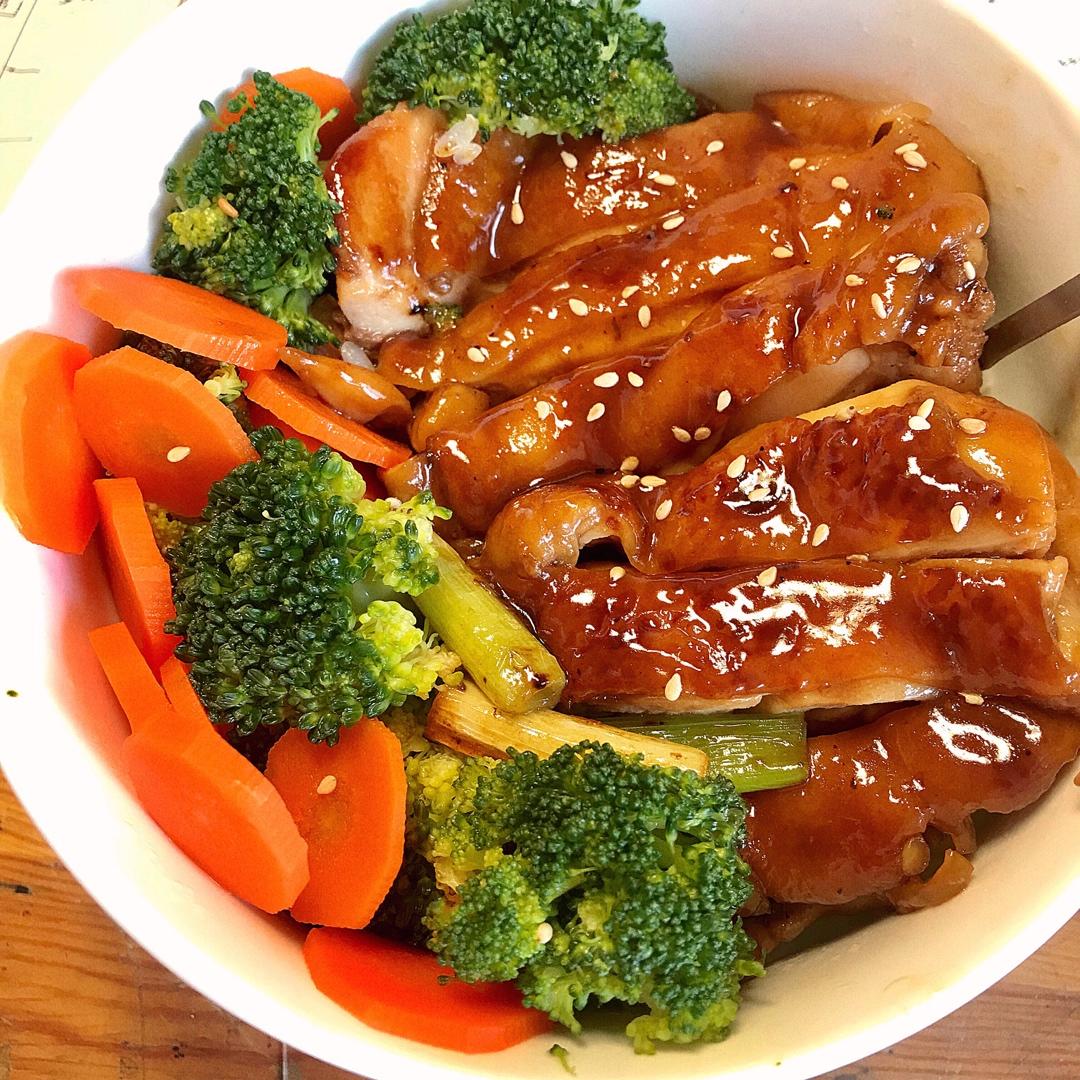 照烧鸡腿饭