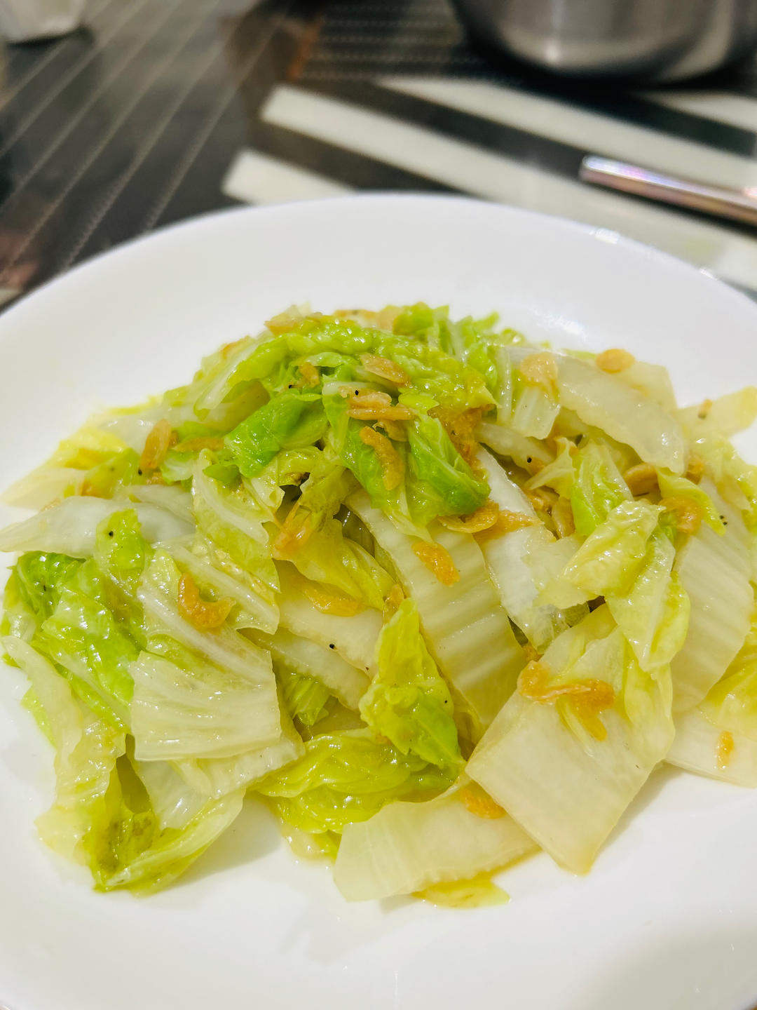 虾皮炒白菜，鲜的很啊